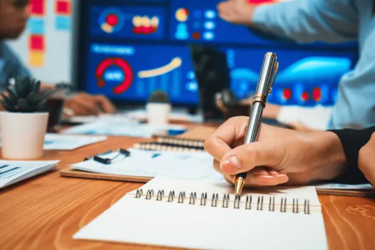 Stock Analysis: Wuhan P&S Information Technology