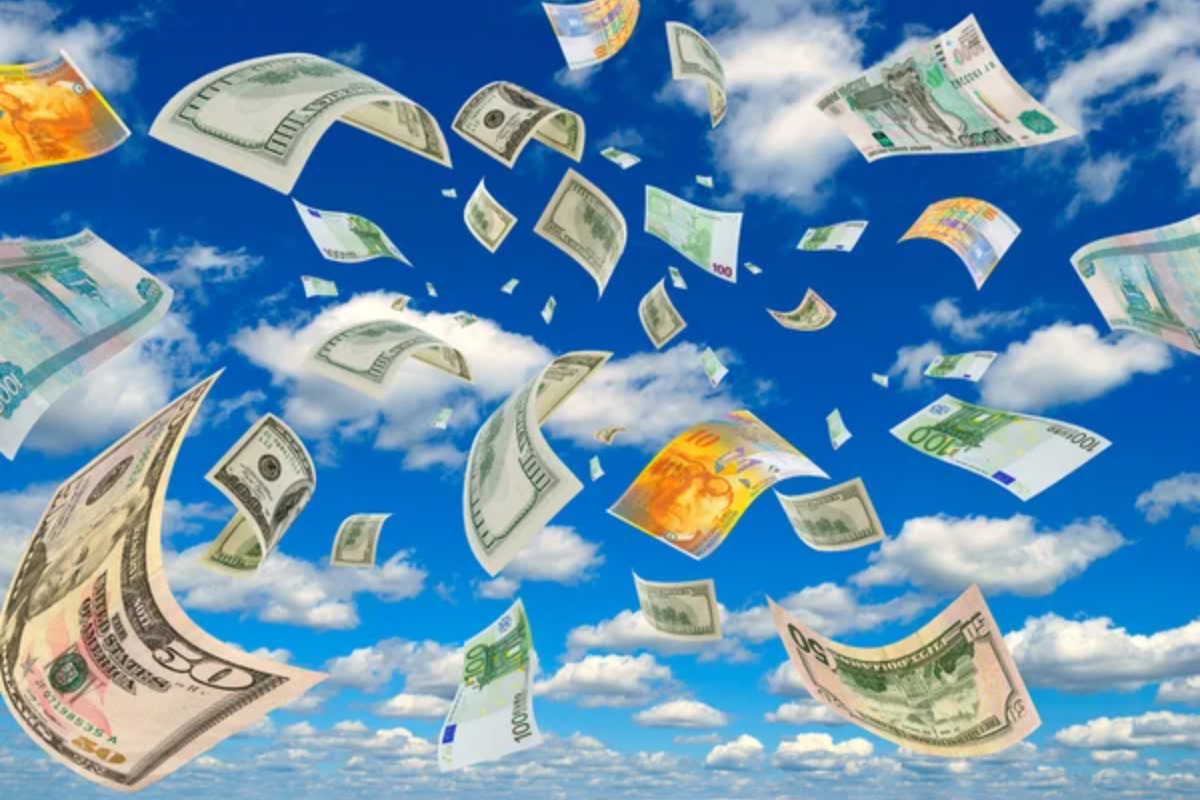 USD/CHF Forecast: Carry Demand Fuels Dollar Rebound