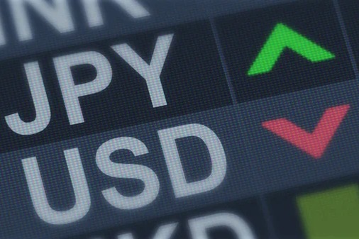 USD/JPY Forecast: Bounces Off 200-Day EMA As Buyers Target 160