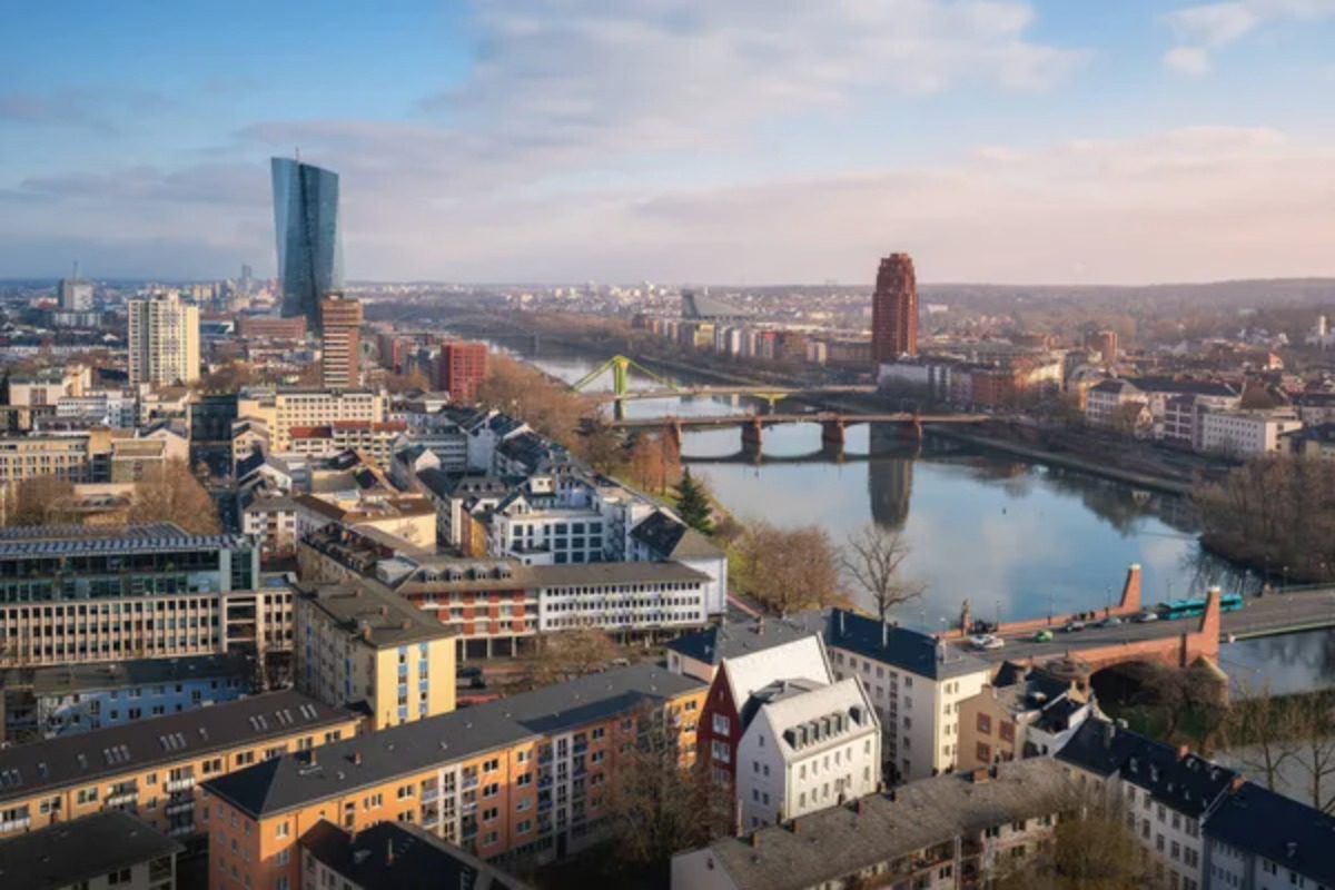 ECB To Invest Part Of Its Own Funds In Tokenised Securities