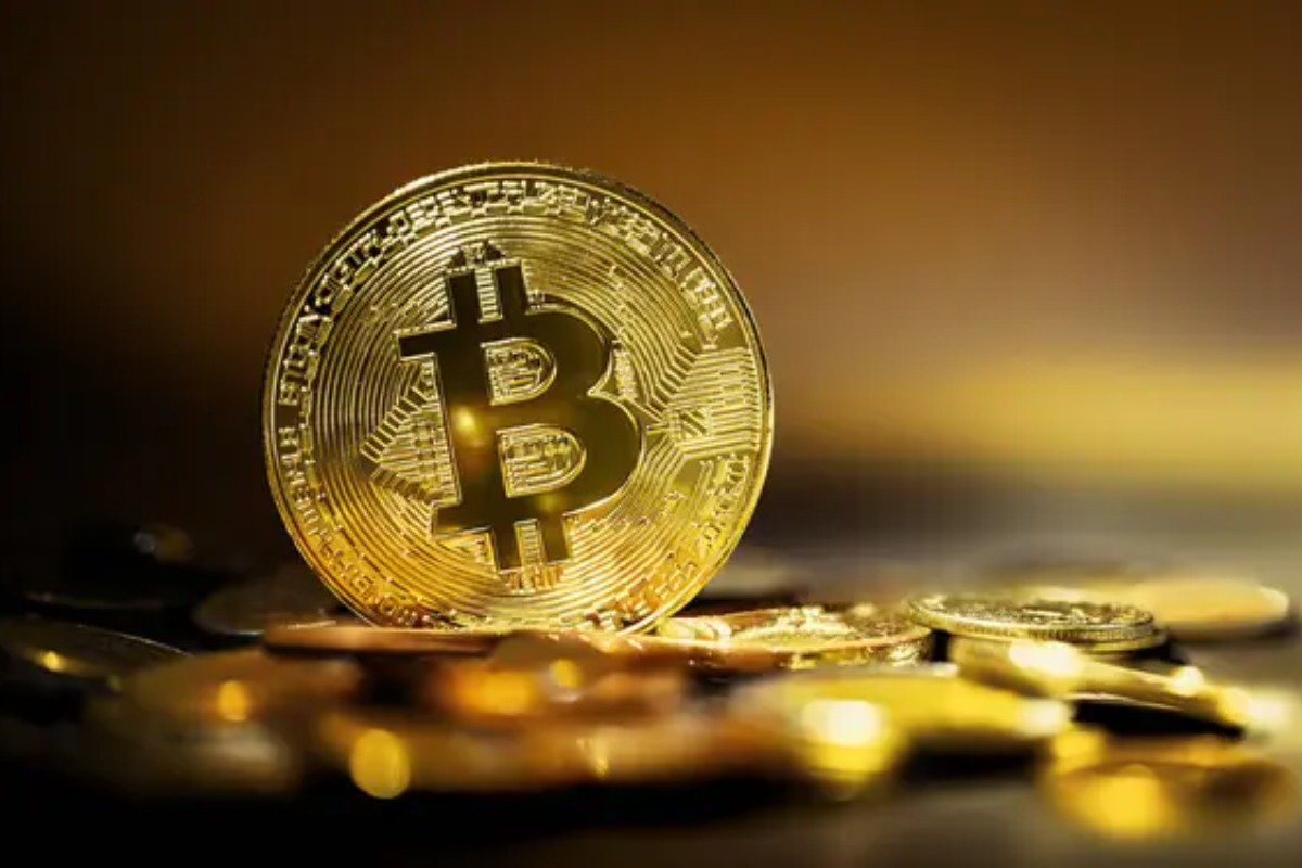 Bitcoin Rises To $82,000, Shrugging Off Tight Macroeconomic Conditions