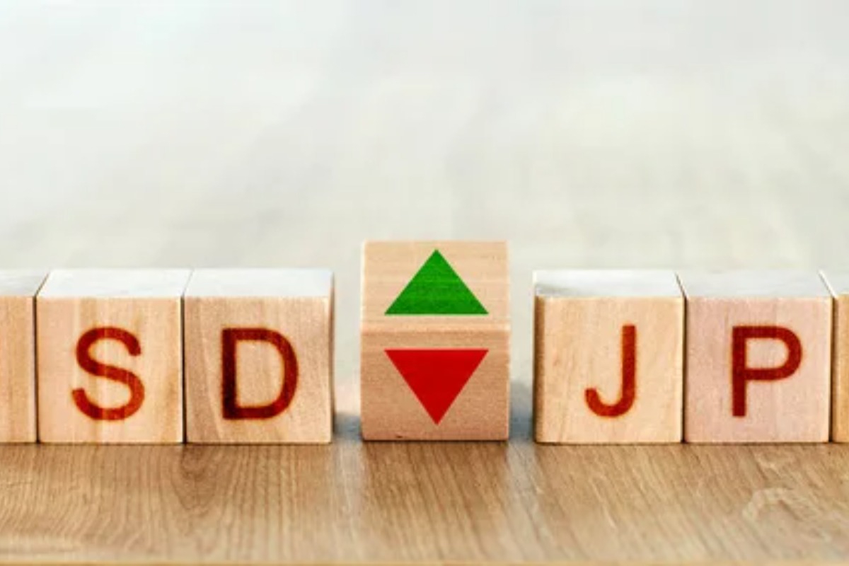 USD/JPY Remains Range-Bound: Markets Await Fresh Signals
