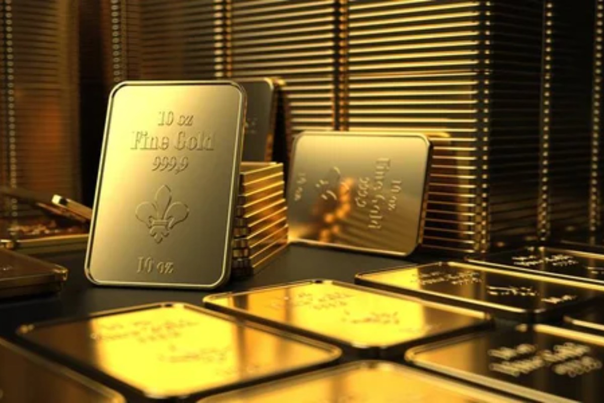 Gold Price Under Pressure Amid Hawkish Fed Stance