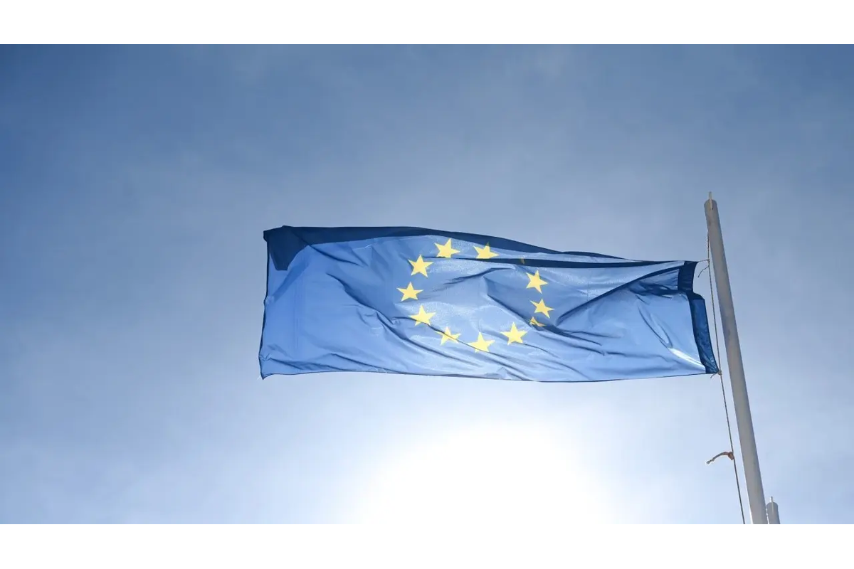 Eurozone Sentiment Weakens In October As Price Expectations Tick Up