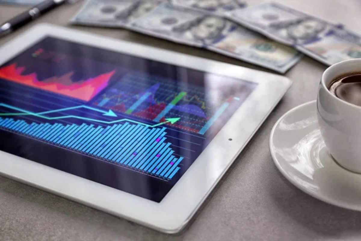 GBP/USD At Three-Month High: Outlook Hinges On Economic Data