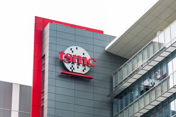 TSMC: Strong Earnings, Costly Growth