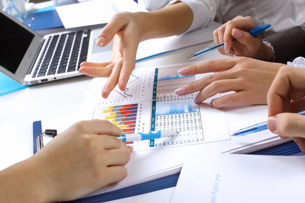Stock Analysis: Accelink Technologies