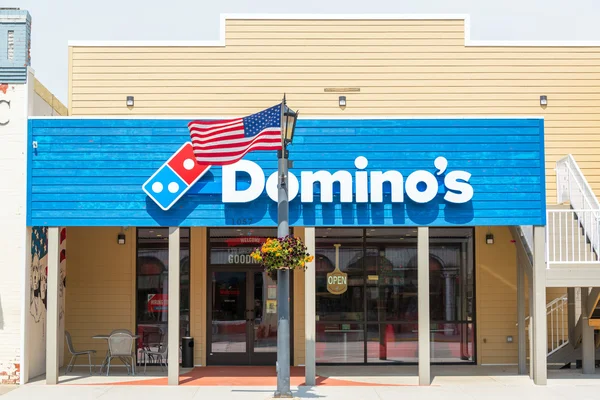 Domino's Pizza Sees Lower FCF Margins, But It's Worth One-Third More - What's The Best DPZ Play?