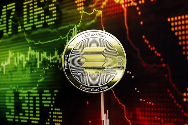 Solana Flashback: Wave 4 Correction Tests Key Support Before Potential Rally