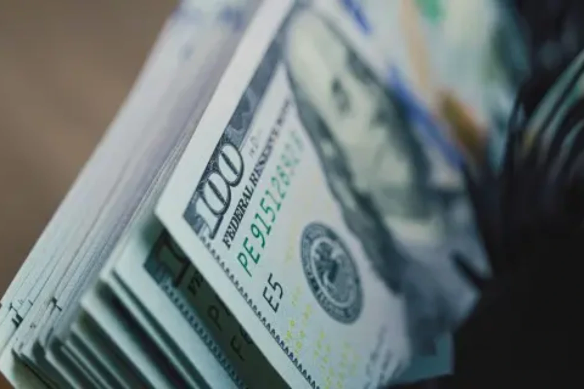 FX Daily: Bond Sell-Off Helps USD Consolidate Gains