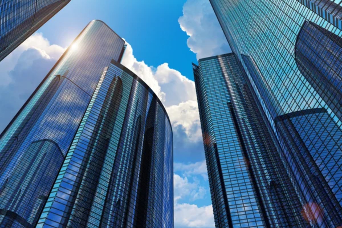 Central Bank Repricing Reshapes Global Markets