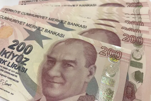 depositphotos_805935064-stock-photo-turkish-200-lira-banknotes-close.jpg depositphotos_805935064-stock-photo-turkish-200-lira-banknotes-close.jpg