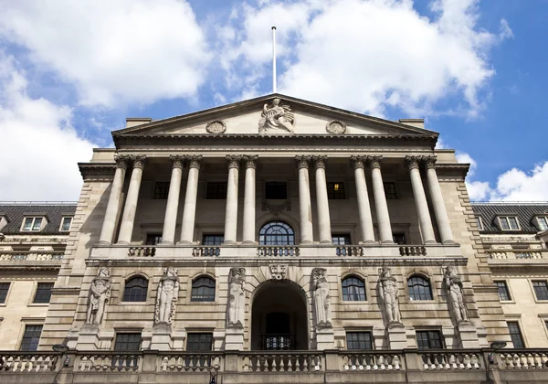Bank Of England Decision Points To Prolonged Pause