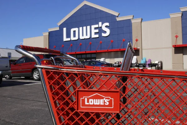 depositphotos_192912614-stock-photo-greenville-circa-april-2018-lowes.jpg depositphotos_192912614-stock-photo-greenville-circa-april-2018-lowes.jpg