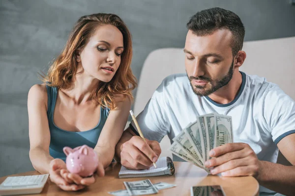 depositphotos_202360066-stock-photo-couple-planning-family-budget-piggy.jpg depositphotos_202360066-stock-photo-couple-planning-family-budget-piggy.jpg