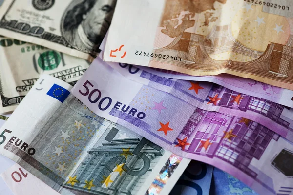 EUR/USD: Busy Week Ahead