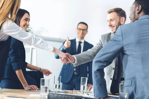 depositphotos_169389020-stock-photo-businesspeople-shaking-hands.jpg depositphotos_169389020-stock-photo-businesspeople-shaking-hands.jpg