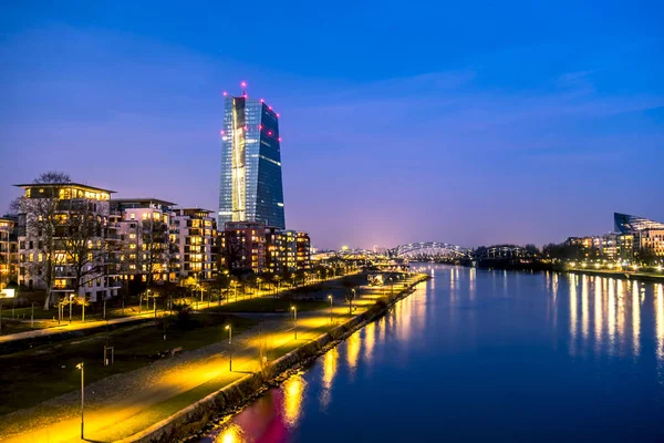 depositphotos_188449127-stock-photo-the-skyline-of-frankfurt-germany.jpg depositphotos_188449127-stock-photo-the-skyline-of-frankfurt-germany.jpg