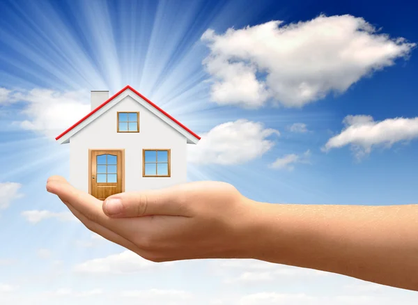 Why More Homeowners Are Pulling Their Properties Off The Market (And What Investors Can Learn From It)