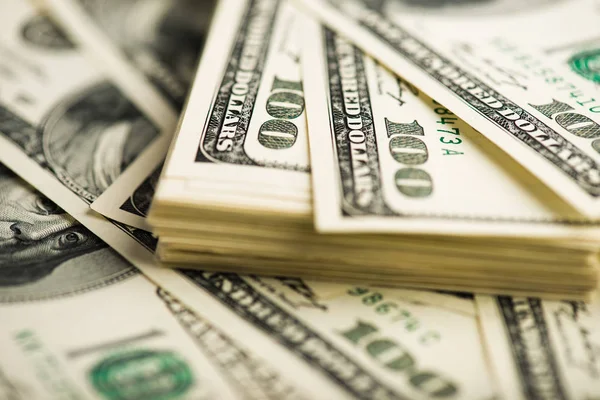 US Dollar Weakens Despite Escalating Middle East Tensions As Markets Await US Data