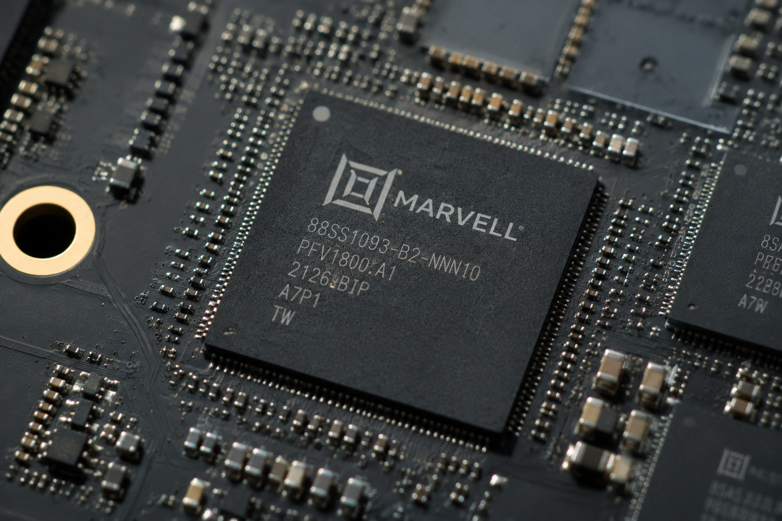 Marvell Stock Forecast: Valuation Concerns Persist Ahead Of Earnings