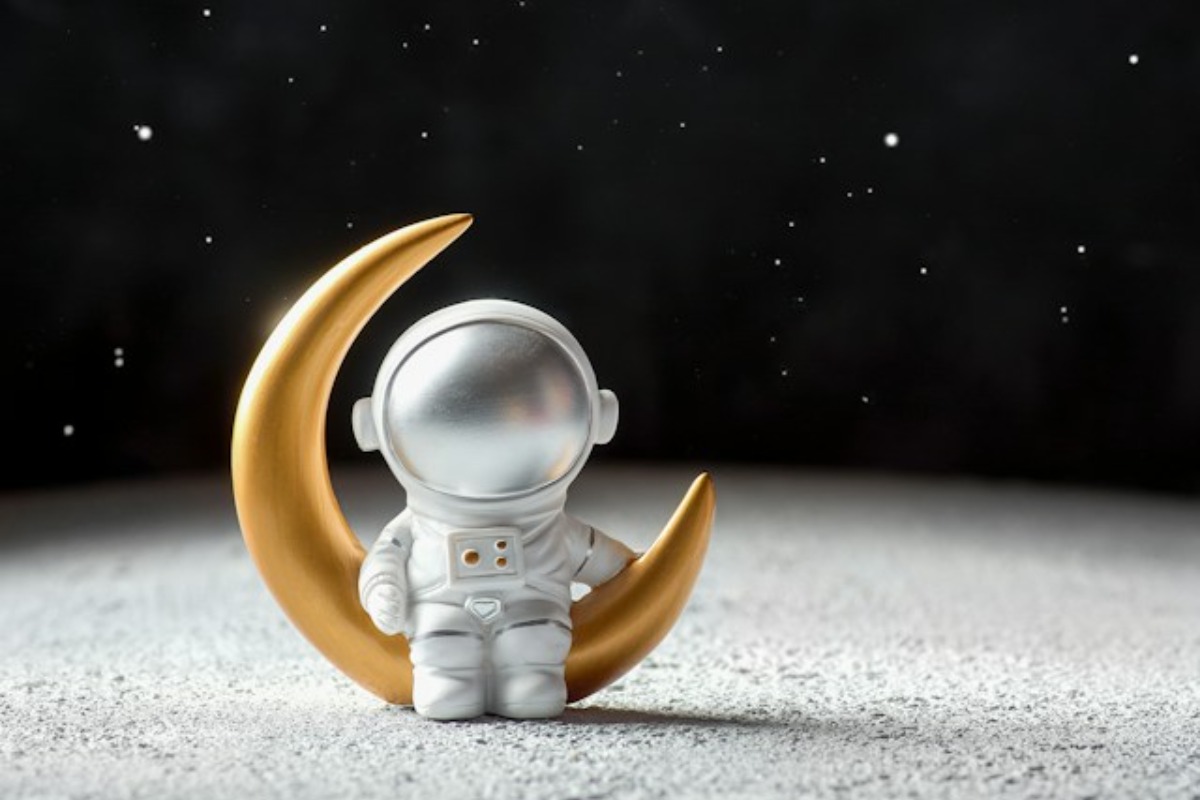 Forget SpaceX: These 3 Names Are The Next Space Race Trade