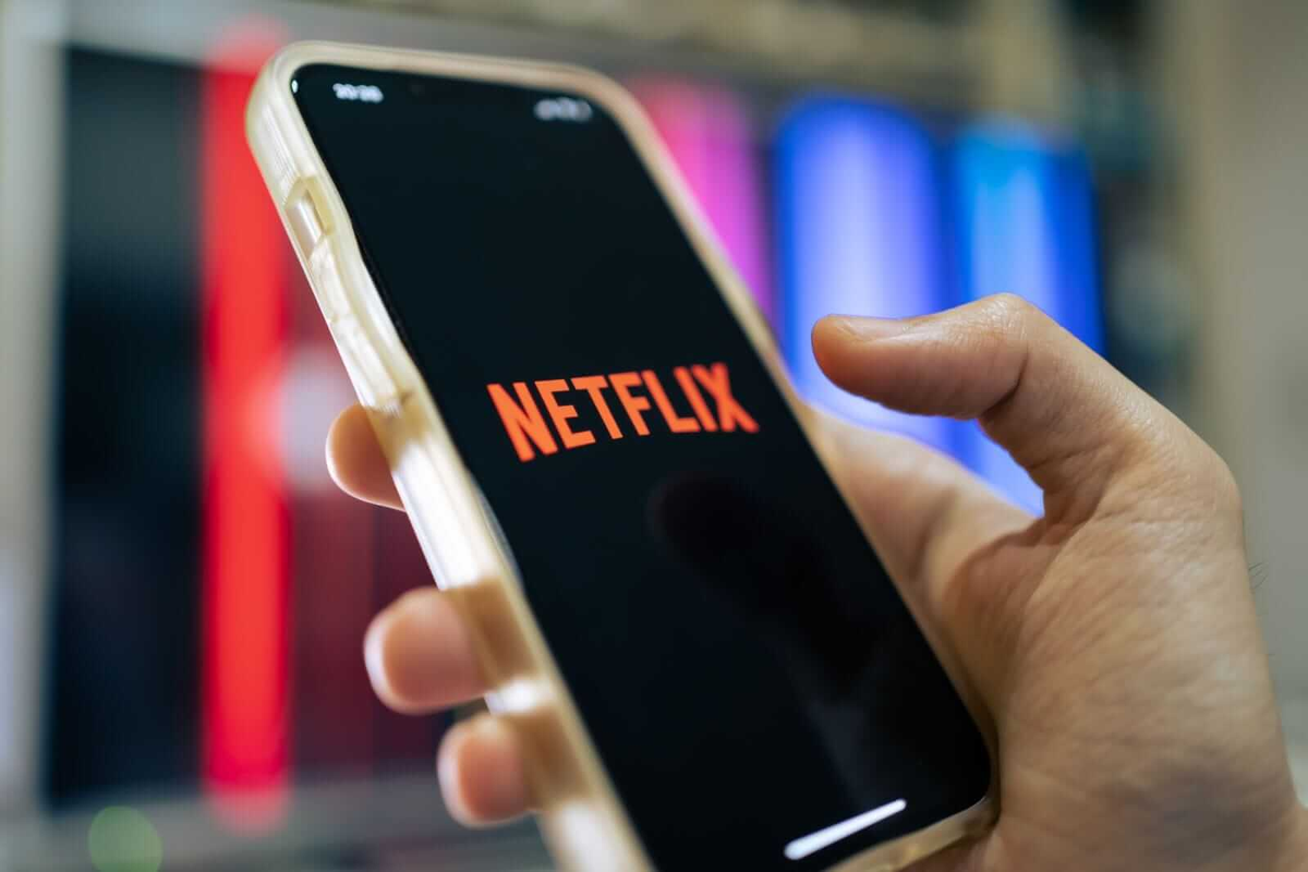 Netflix Has Lower FCF Guidance, Pushing Its Valuation Lower, But Is NFLX Too Cheap?