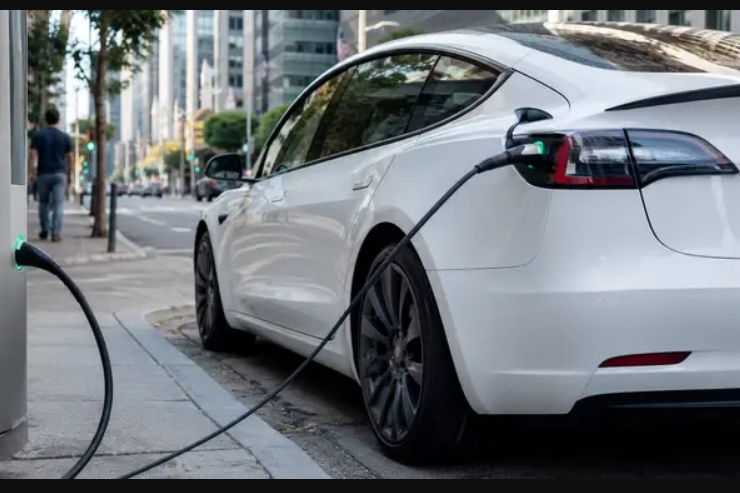 Prediction Markets Are Betting On A Tesla, SpaceX Merger In 2027