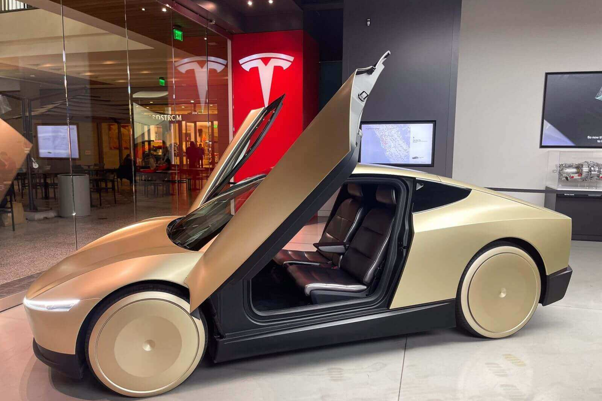 Tesla Delivers Strong Free Cash Flow, Surprising Analysts - Is TSLA Undervalued?