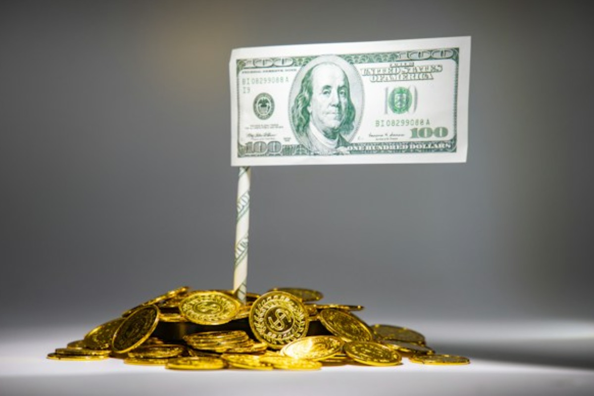 Debt, Debasement & Gold: The Monetary Shift Is Accelerating