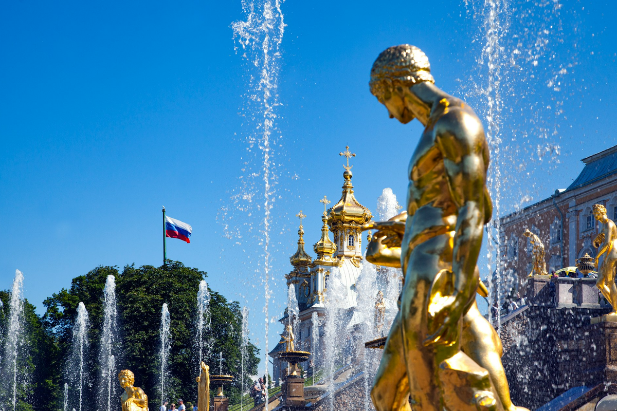 Why Did Russia Sell Their Gold And Who Bought It?