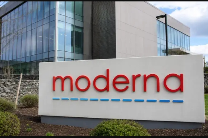 Why Moderna Stock Plunged Despite Positive Cancer Vaccine Trial Results?