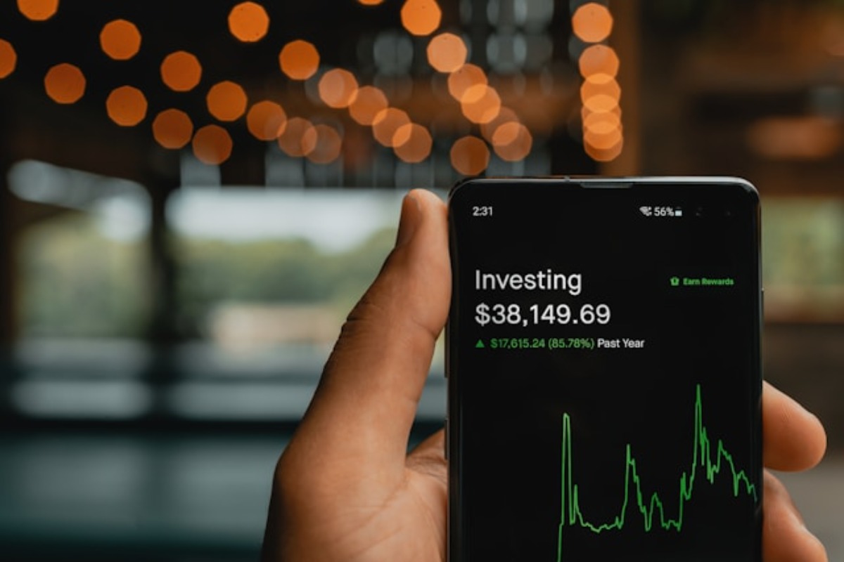 First Look ETF: Market Cycles & Next-Gen Nicotine Shifts