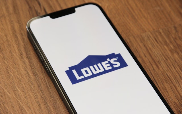 Lowe's Dividend Increase