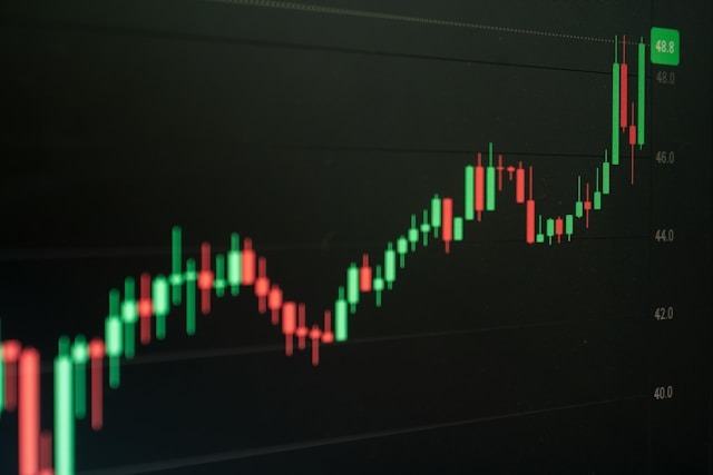 Sellers Appear As Options Expiration Clouds Volume