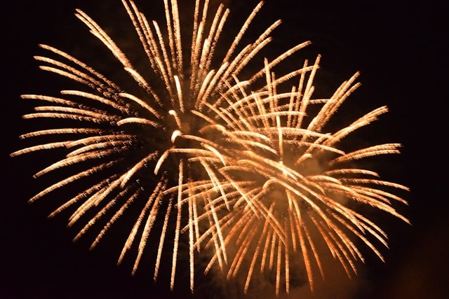 When Bonds Break, Gold Explodes