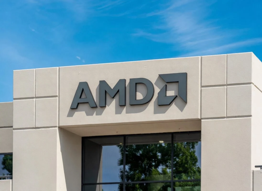 Intel Vs AMD: Which Chip Stock Is The Stronger Bet Right Now?
