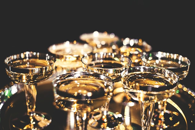 When Everyone Leaves The Gold Party, Contrarians Check In