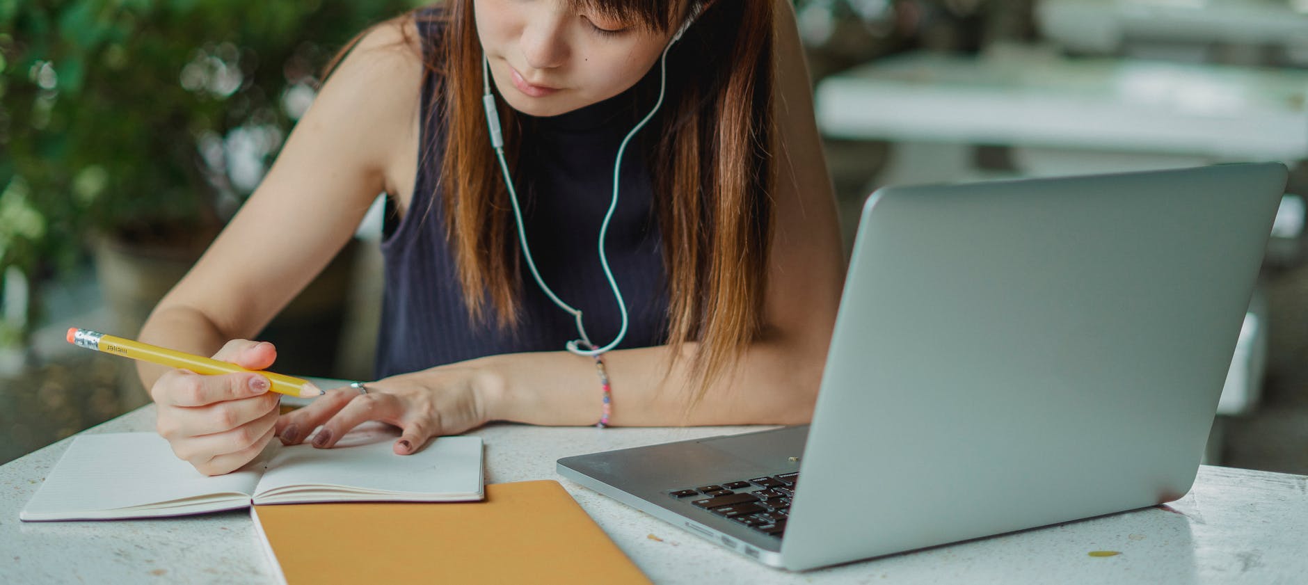 writing-essay-laptop-1.jpg
