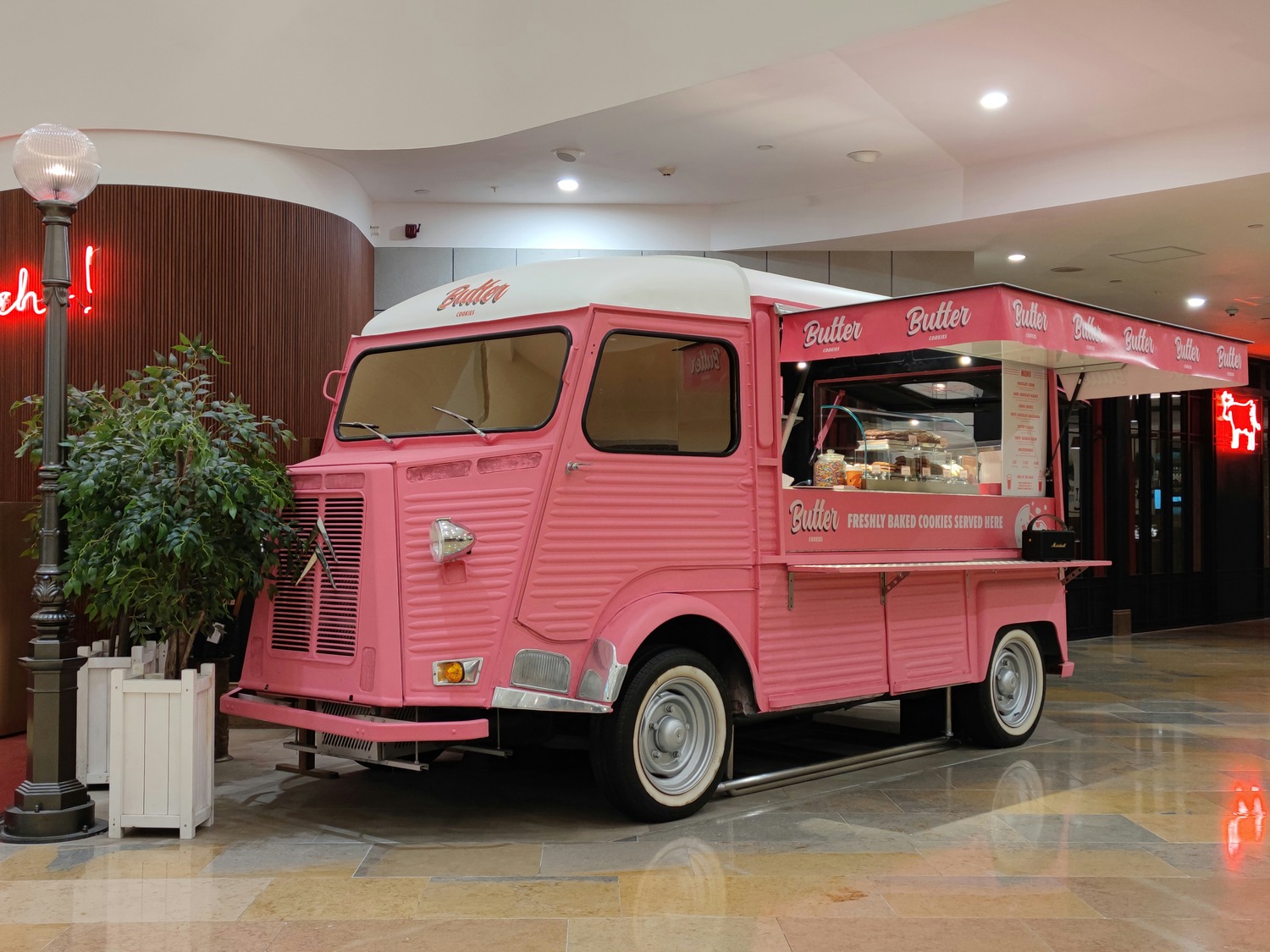 food trucks Brisbane.jpg