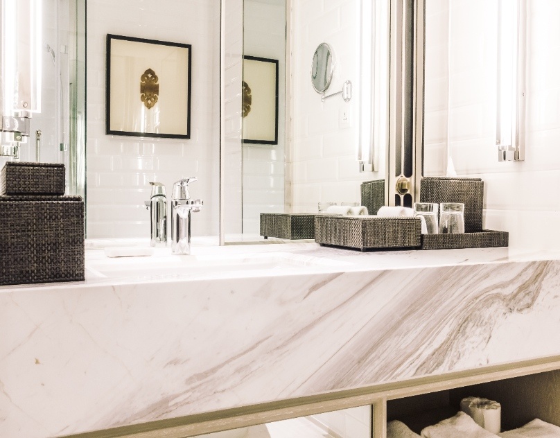 AcrylicSolidSurfaceTransformsBathroomDesigninIndia.jpg