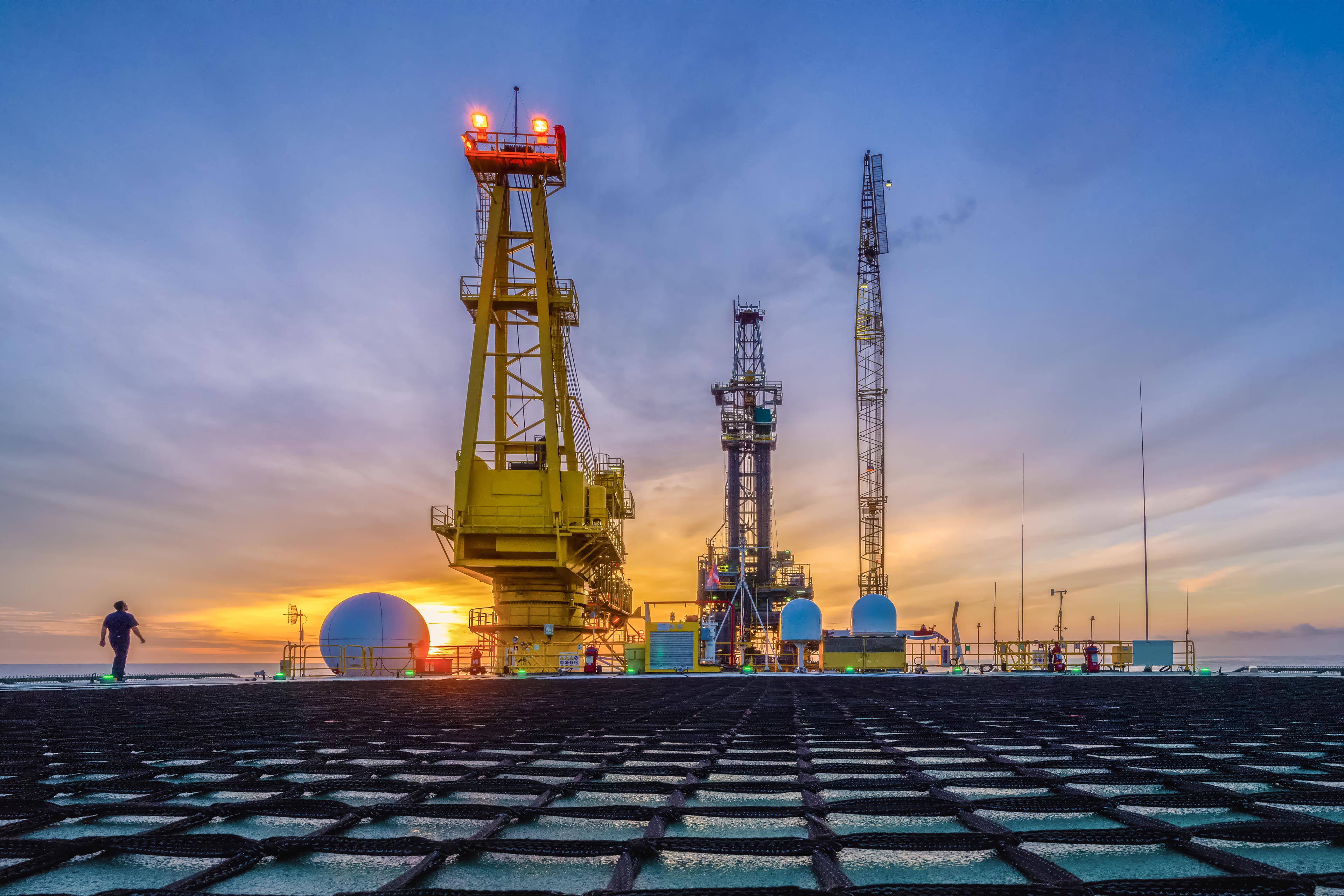How oilfield services companies can restructure for long-term growth | EY Indonesia