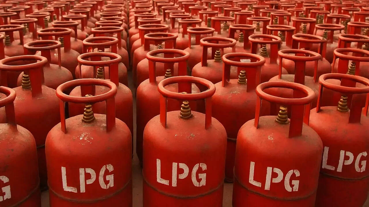 India Turns to Spot Buying of LPG Amid West Asia Supply Crisis,  ETEnergyworld