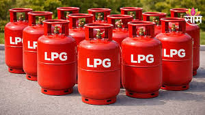 LPG Gas : घरगुती गॅस सिलिंडरवर ३०० रूपयांची सूट, पण कशी? कुणाला मिळणार लाभ? वाचा सविस्तर |lpg gas cylinder 300 rupees subsidy under pm ujjawala yojana how to get benefit check eligibility |