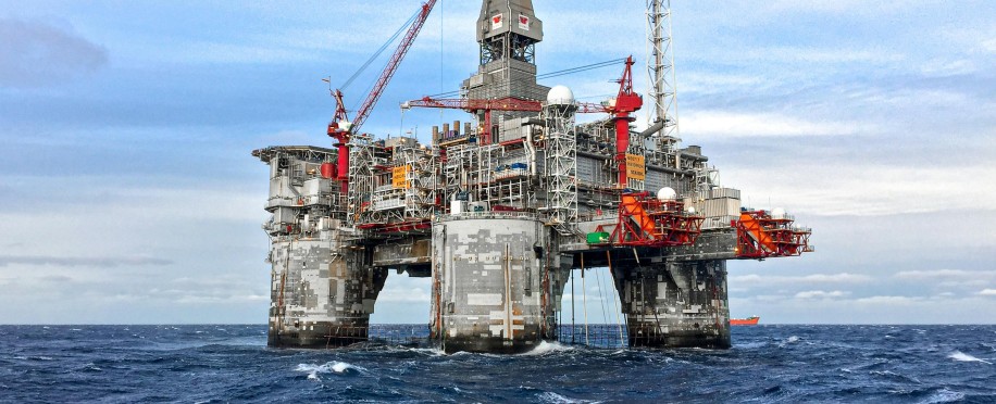 Guide to Jack Up Rigs: Offshore Drilling Essentials