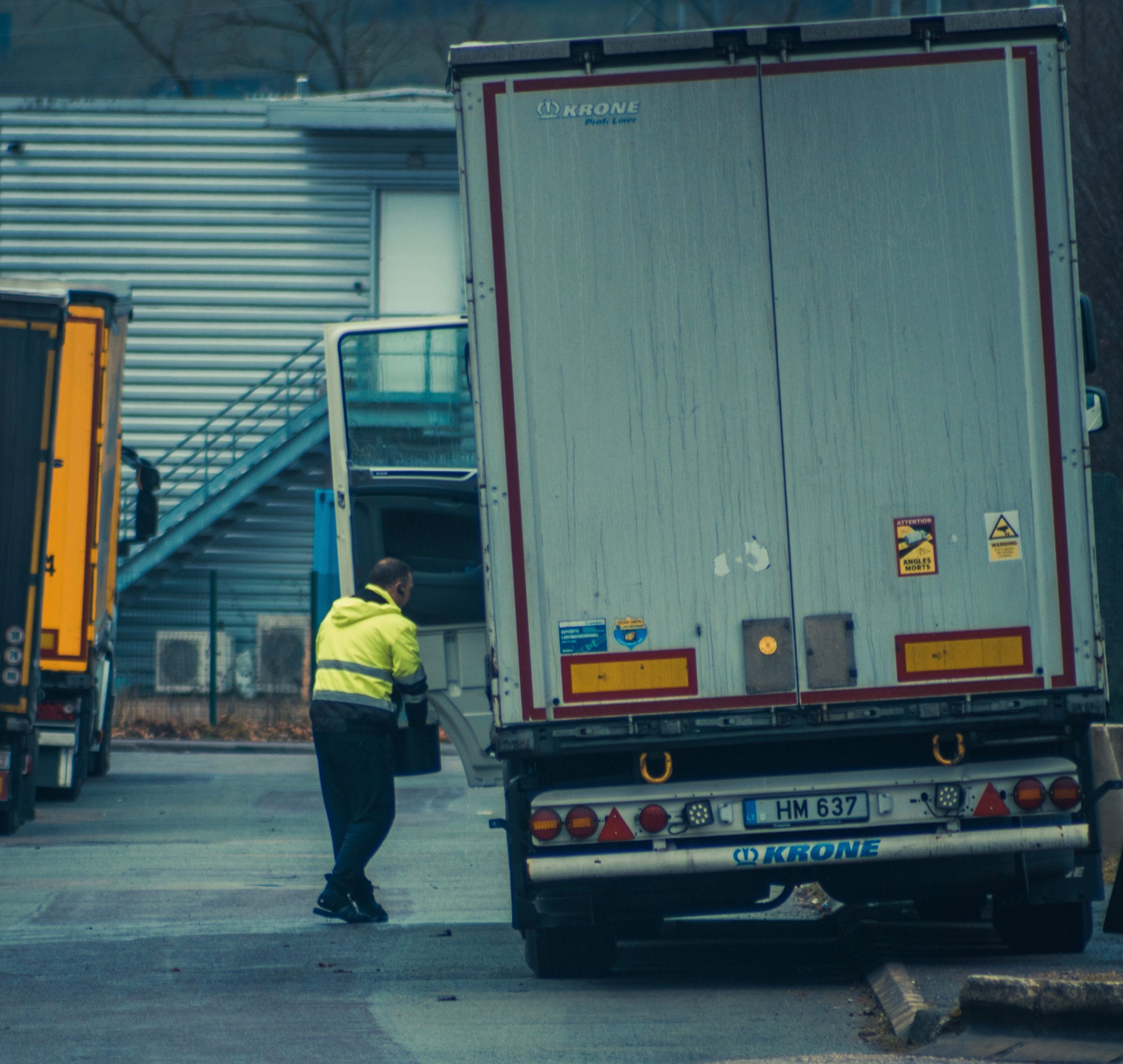 part load transport service in delhi.jpg part load transport service in delhi.jpg