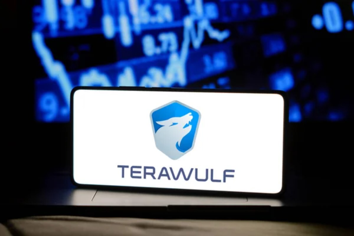 TeraWulf Setting A Base Above $10