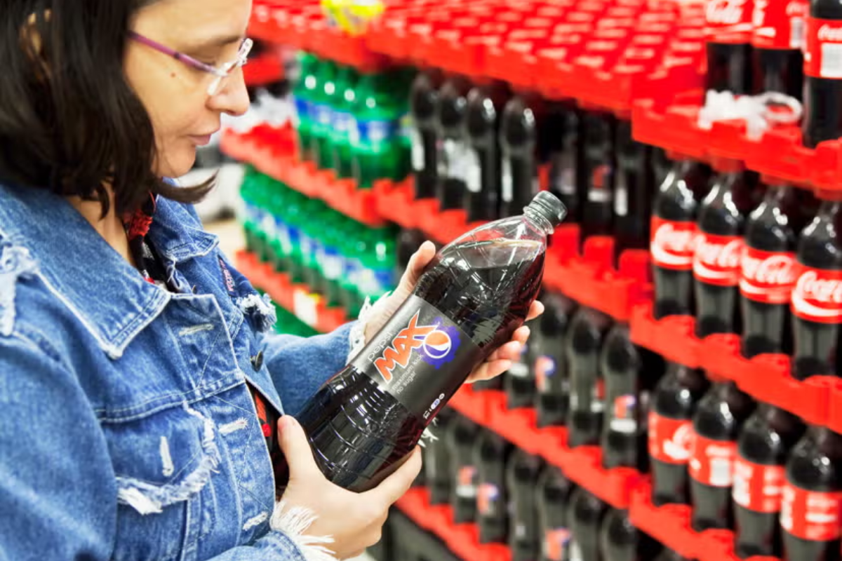 Pepsi Announces Major Shutdown As Coca-Cola Plans $10B Investment