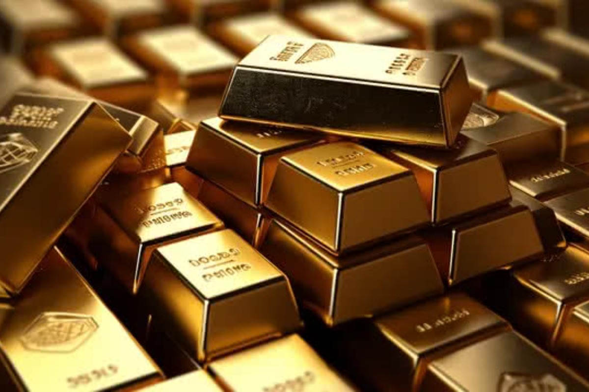 Gold Consolidates as Higher Treasury Yields Offset Geopolitical Support
