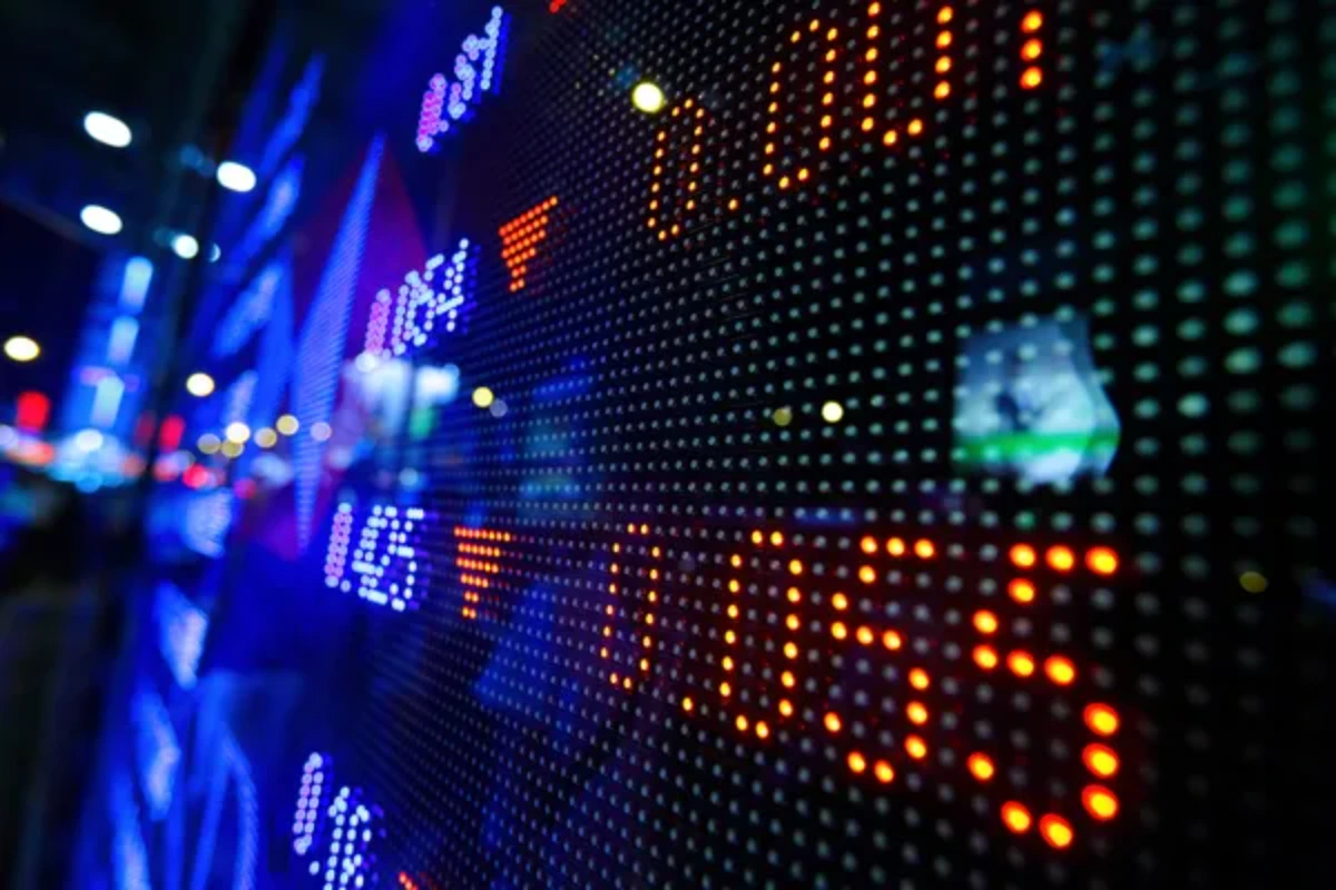 Semiconductors Crack, Small Caps Slide As Price Gaps Return To The Market